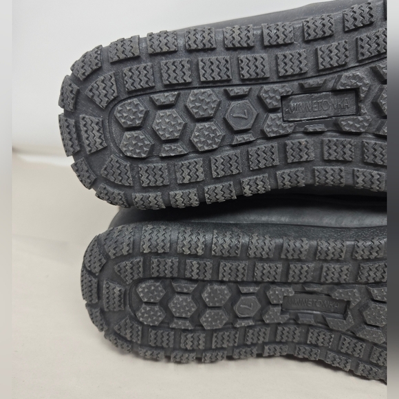 Minnetonka Womens Everett Boots Sz 7 Charcoal Suede Faux Fur Braided Suede Tie - Picture 8 of 14